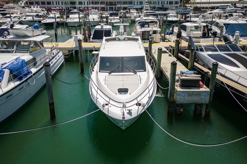 2017 Sea Ray Sundancer 460 — Twin Cummins Diesels & Joystick Docking, Miami