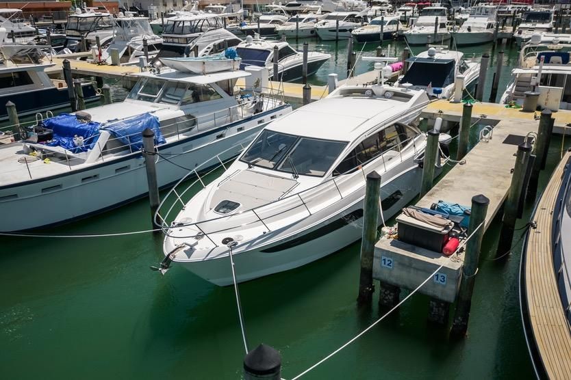 2017 Sea Ray Sundancer 460 — Twin Cummins Diesels & Joystick Docking, Miami