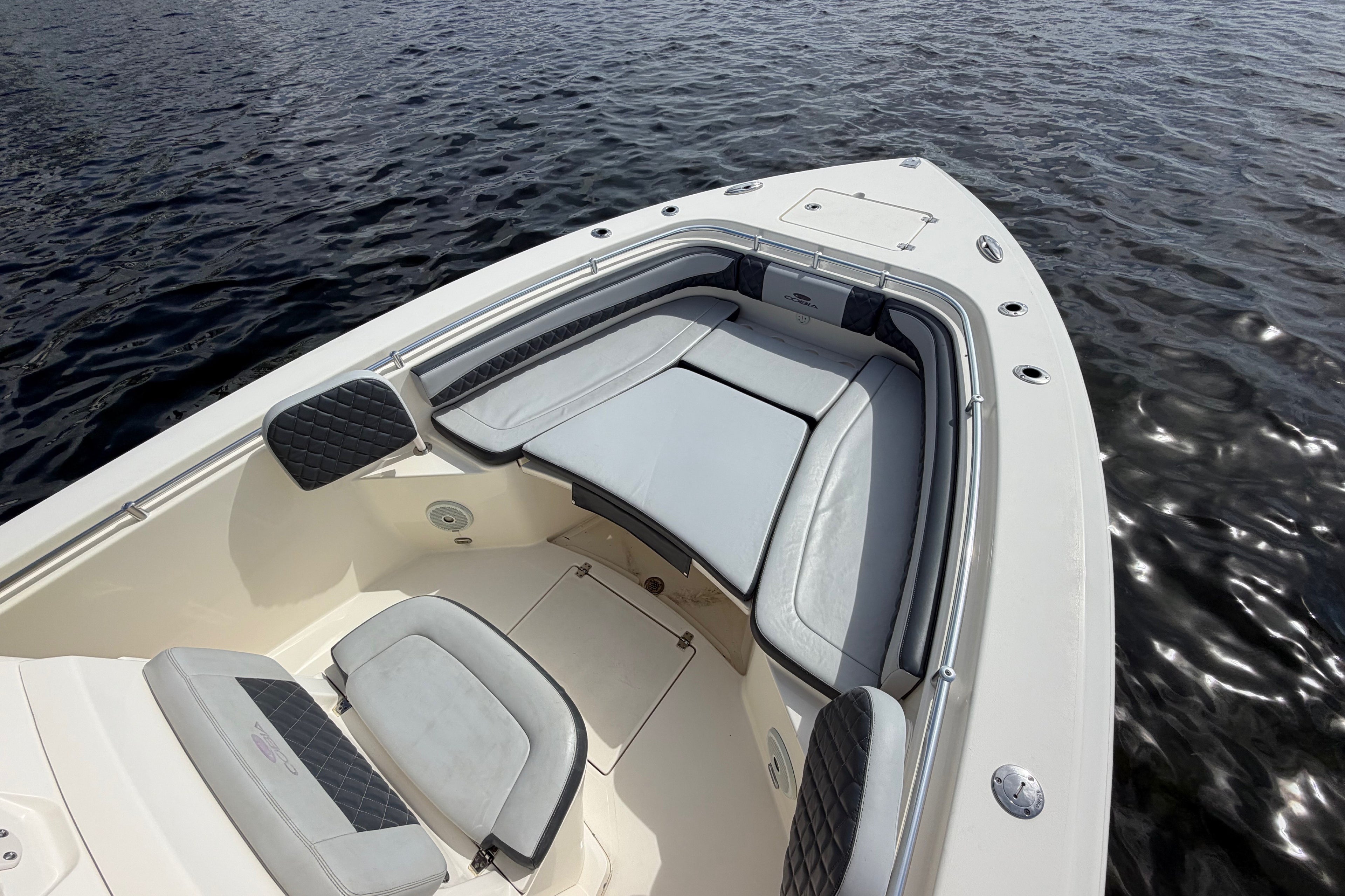 2018 Cobia 301 Center Console — Twin Yamaha F300s, Downtown Miami