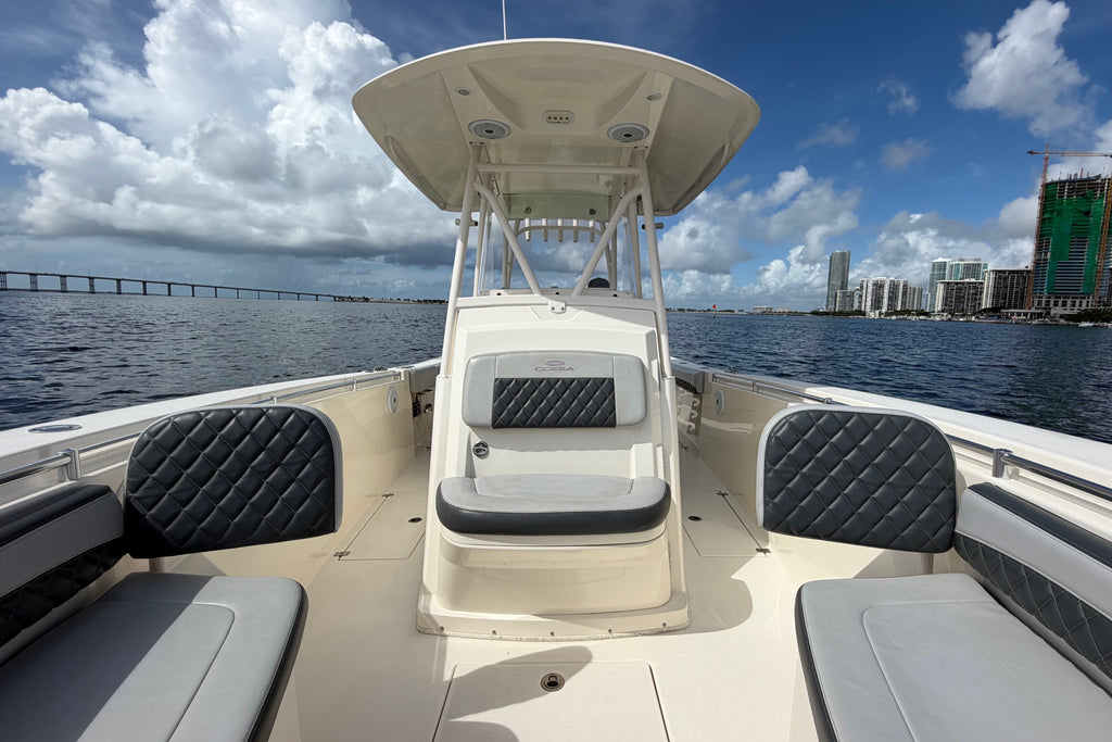 2018 Cobia 301 Center Console — Twin Yamaha F300s, Downtown Miami