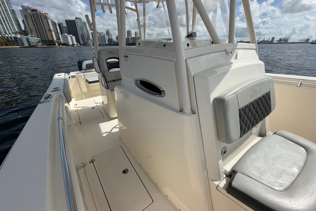 2018 Cobia 301 Center Console — Twin Yamaha F300s, Downtown Miami