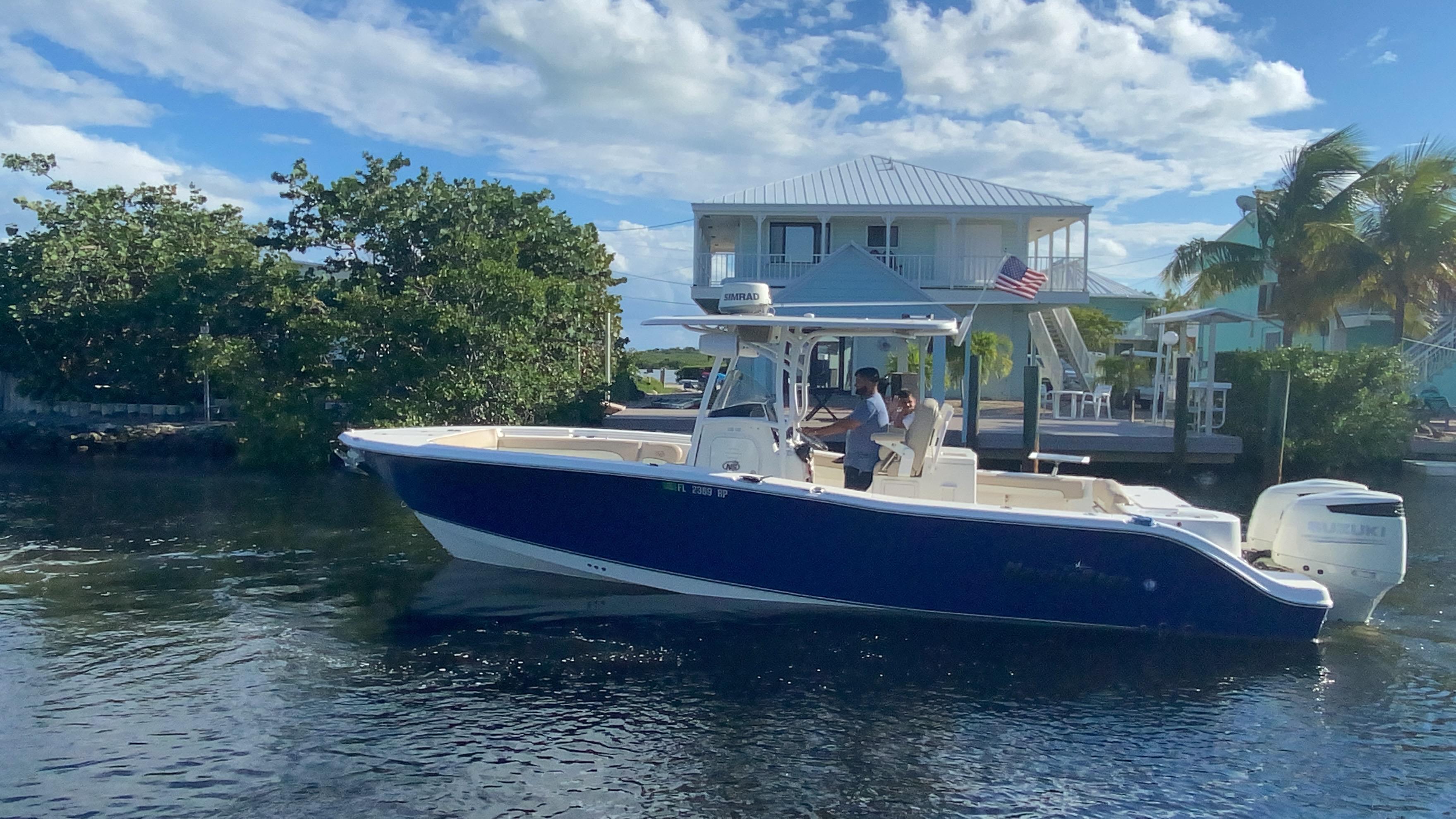 2018 NauticStar 28 XS Offshore — Twin Suzuki 300s, Miami