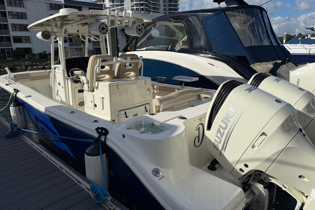 2018 NauticStar 28 XS Offshore — Twin Suzuki 300s, Miami