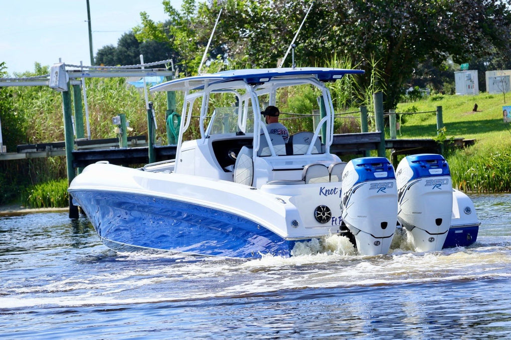 2018 Renegade 33 Open