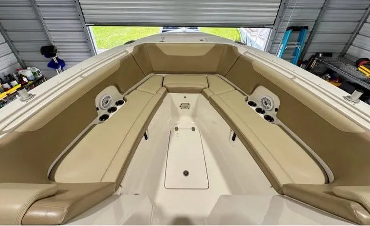 2018 Sailfish 325 DC