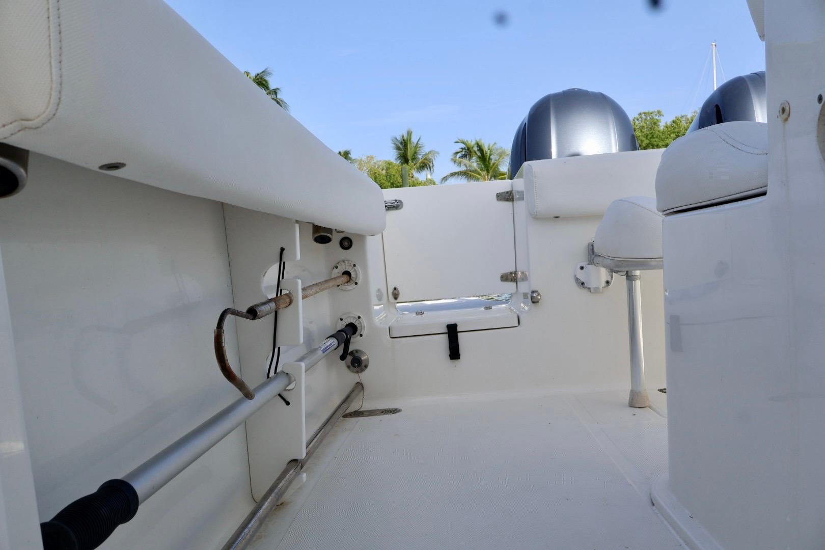 2018 Sea Hunt Gamefish 27CB — Twin Yamaha 200s, Islamorada