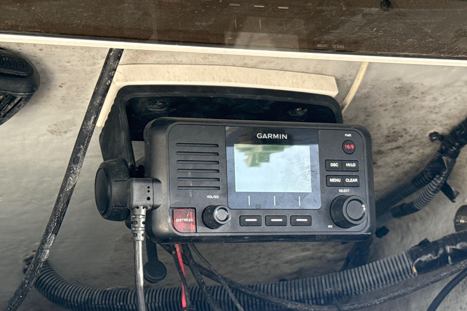 2019 Century 3200 Center Console