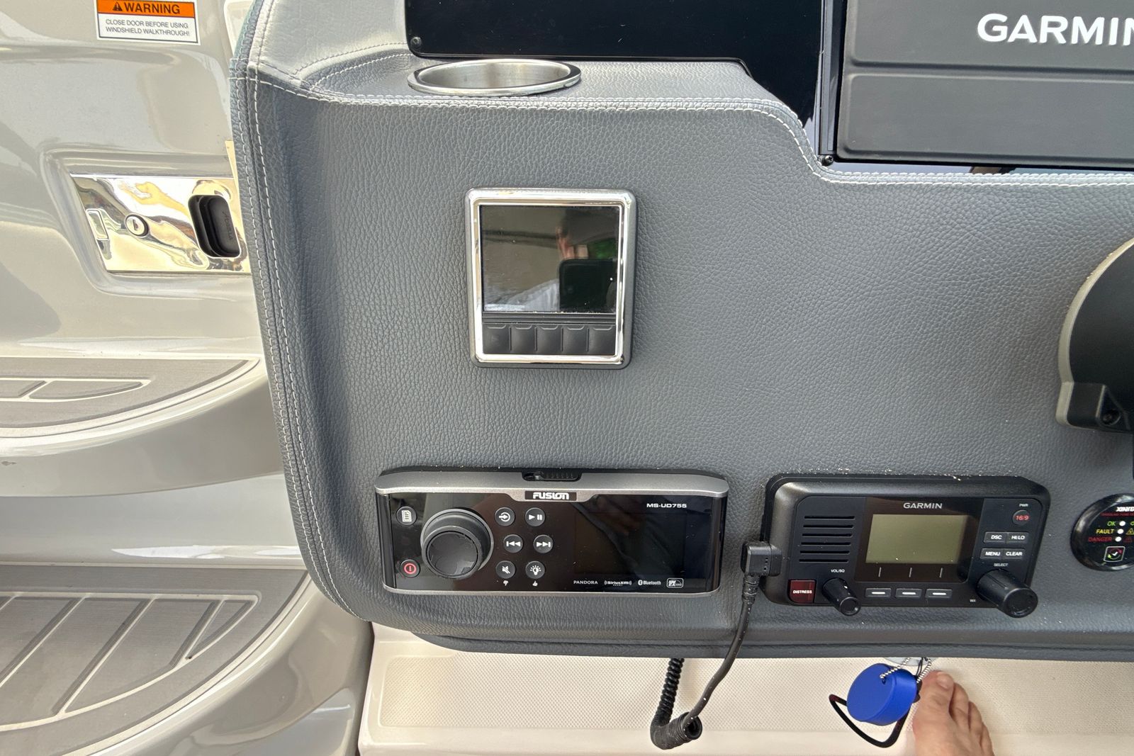 2019 Regal 33 XO