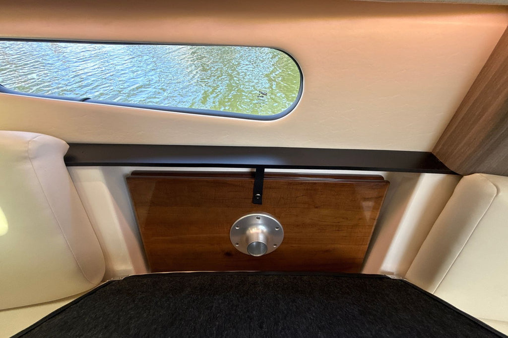 2019 Regal 33 XO