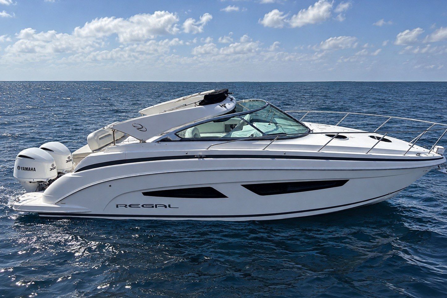 2019 Regal 33 XO