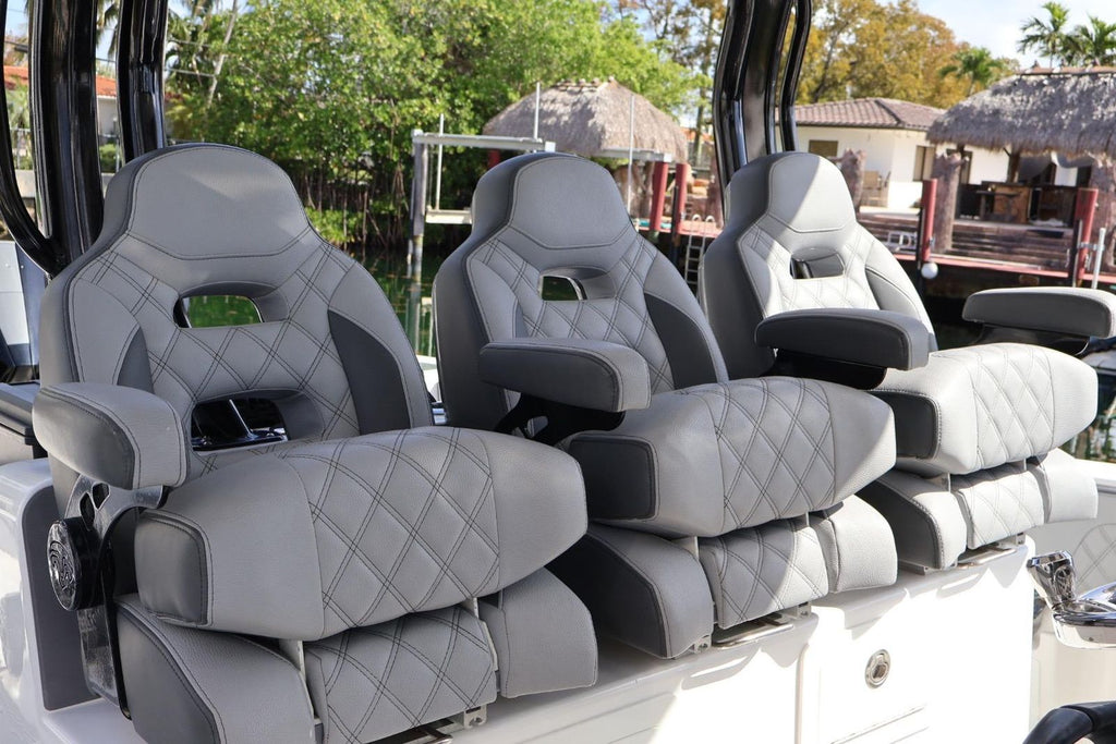 2020 Blackwater 41 Performance Fish — Quad Mercury 450R Outboards, North Miami