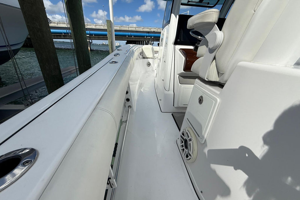 2020 Sportsman Open 352 Center Console — 900hp Triple Yamaha, Miami