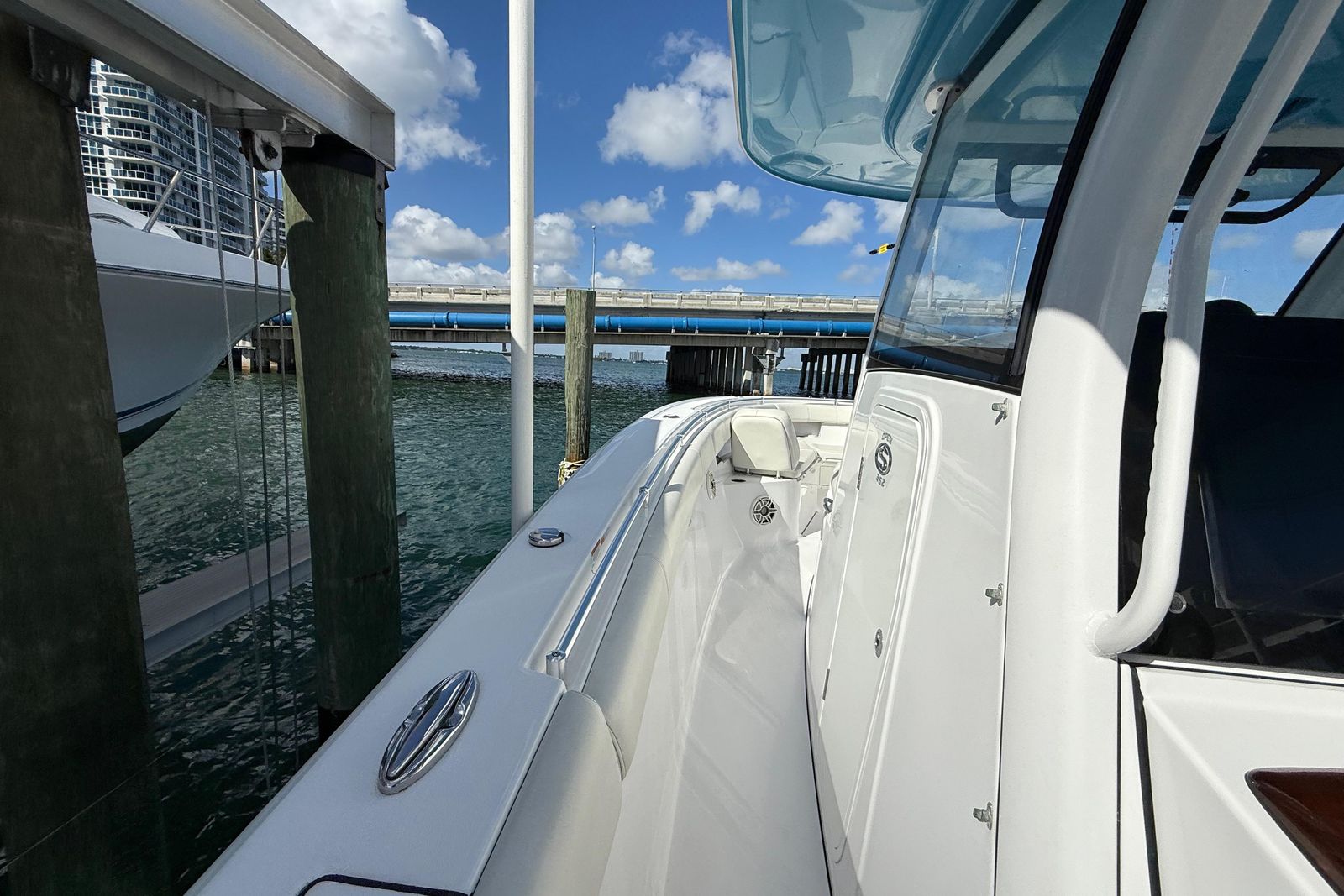 2020 Sportsman Open 352 Center Console — 900hp Triple Yamaha, Miami
