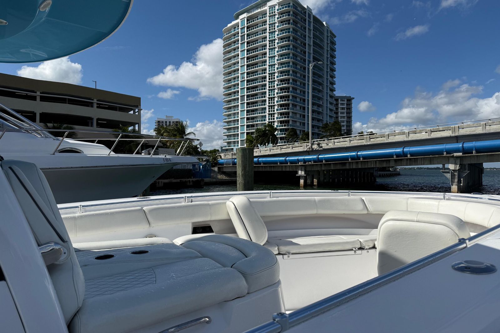 2020 Sportsman Open 352 Center Console — 900hp Triple Yamaha, Miami