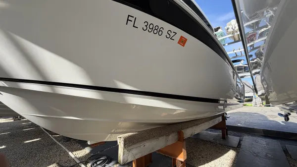 2021 Blackfin 252 CC — Twin Mercury 200 Verado, Key Biscayne