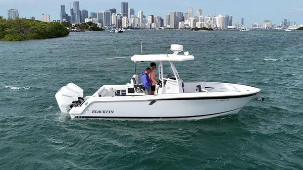 2021 Blackfin 252 CC — Twin Mercury 200 Verado, Key Biscayne