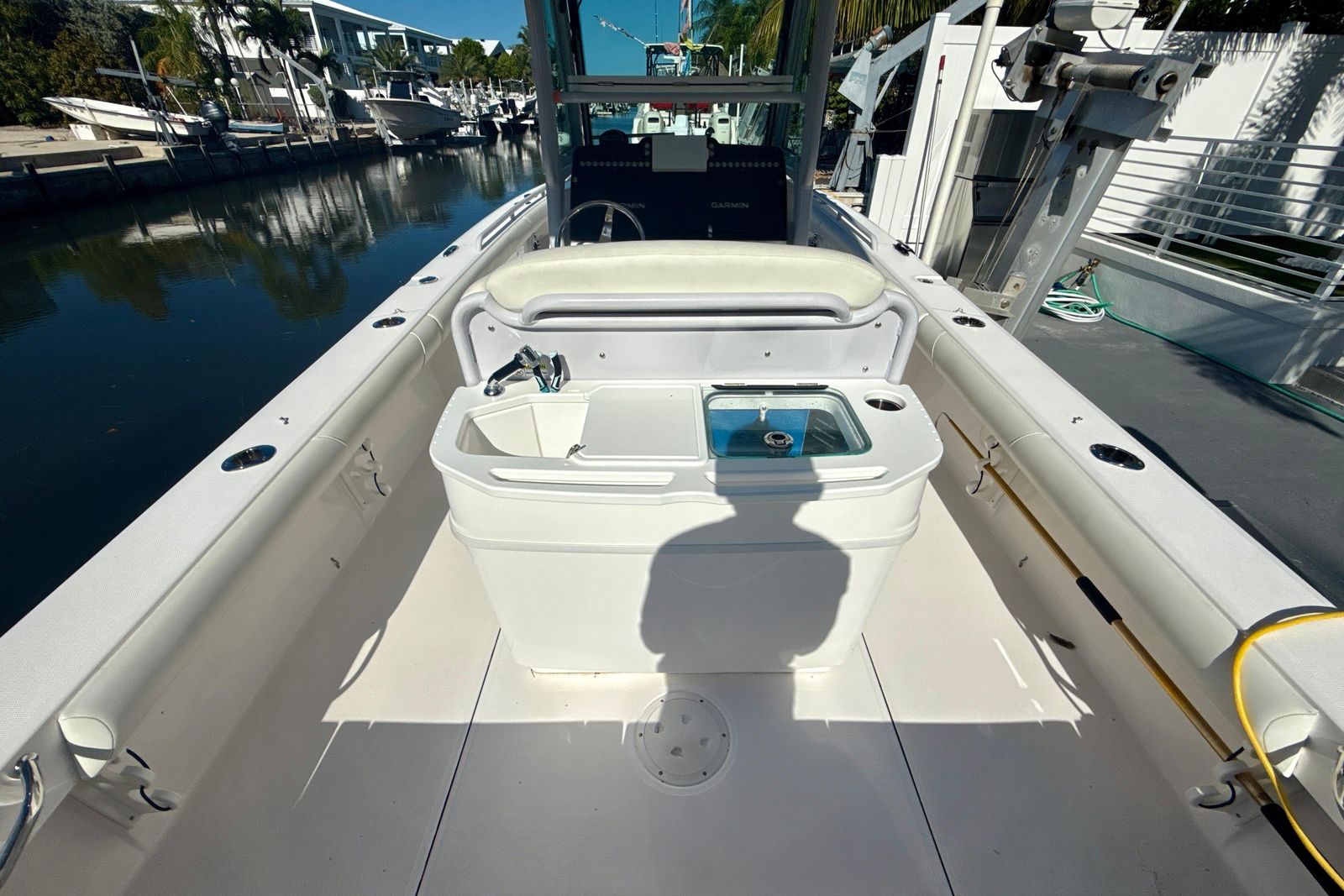 2021 Everglades 273 Center Console