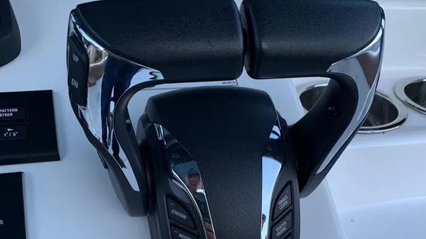 2022 Sea Hunt Gamefish 25 — Twin Yamaha 200s, Homestead