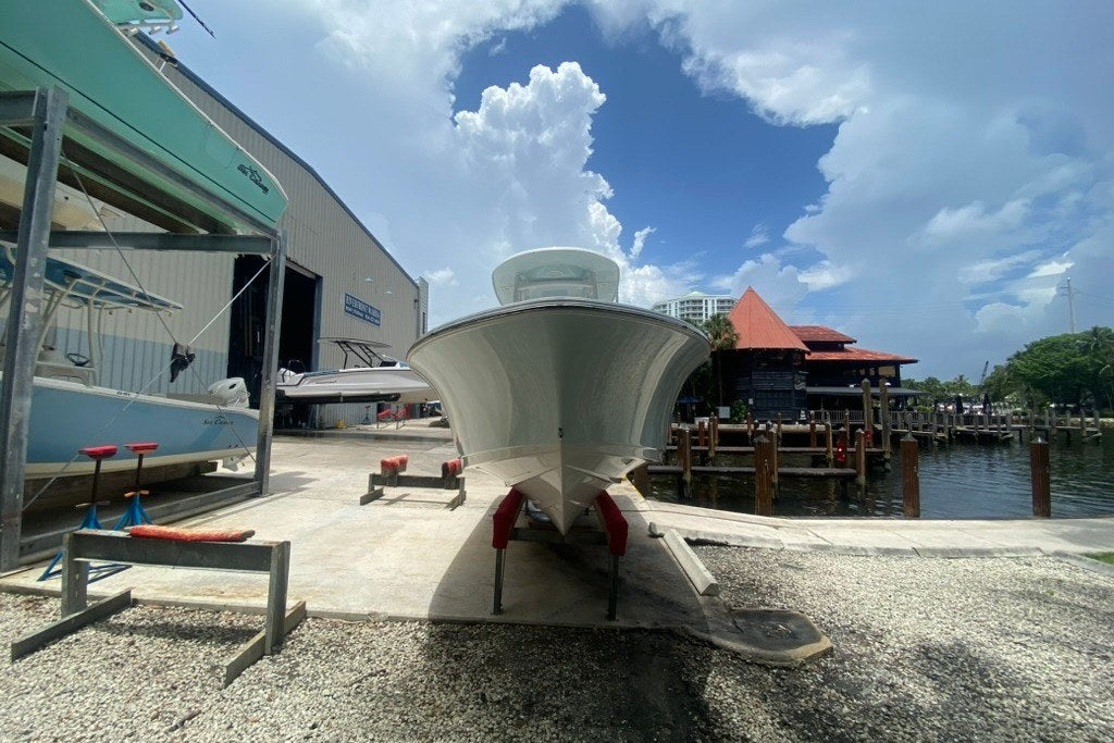 2022 Sportsman Open 232 Center Console