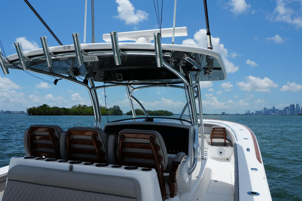 2022 Valhalla V-41 — Quad Mercury 400 Outboards, Miami Beach