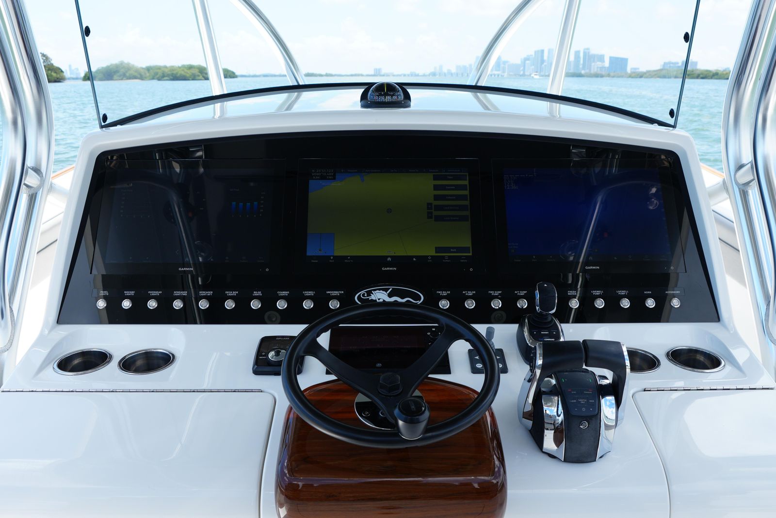 2022 Valhalla V-41 — Quad Mercury 400 Outboards, Miami Beach