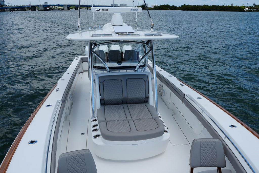 2022 Valhalla V-41 — Quad Mercury 400 Outboards, Miami Beach