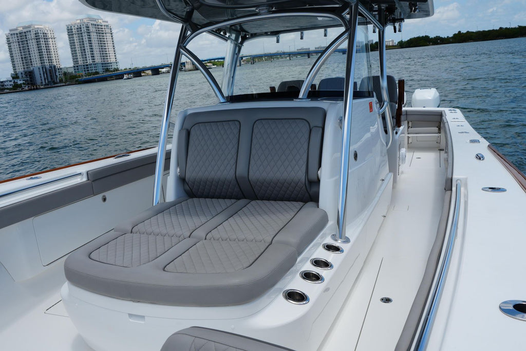 2022 Valhalla V-41 — Quad Mercury 400 Outboards, Miami Beach