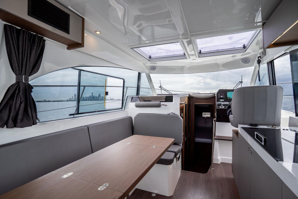 2023 Beneteau Antares 11 — Twin 300HP Mercury Verado Outboards, Miami