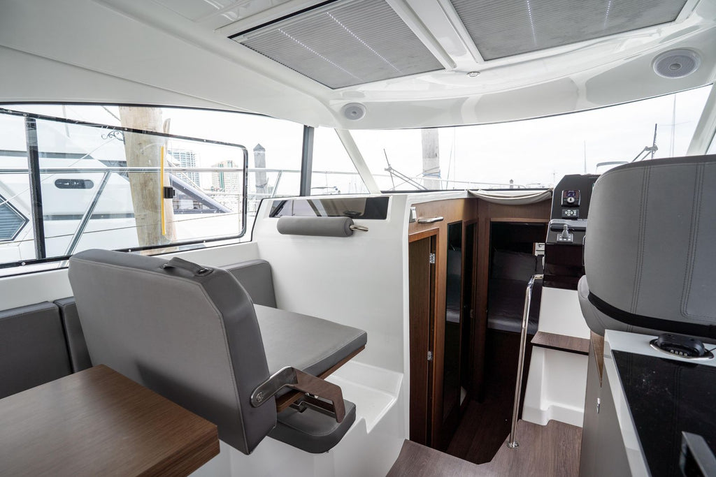 2023 Beneteau Antares 11 — Twin 300HP Mercury Verado Outboards, Miami