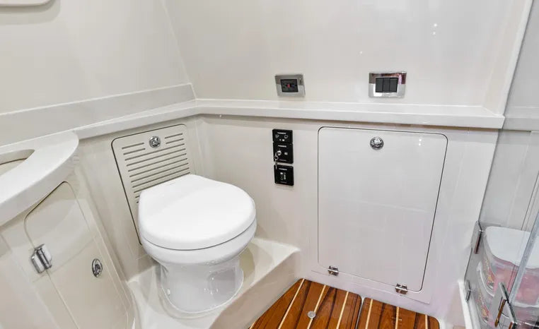 2023 HCB 53 Suenos RXV — Quad Mercury 600s, Key Largo