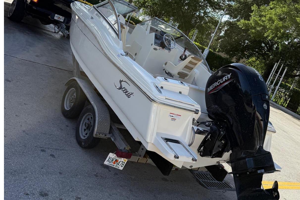 2023 Scout 210 Dorado