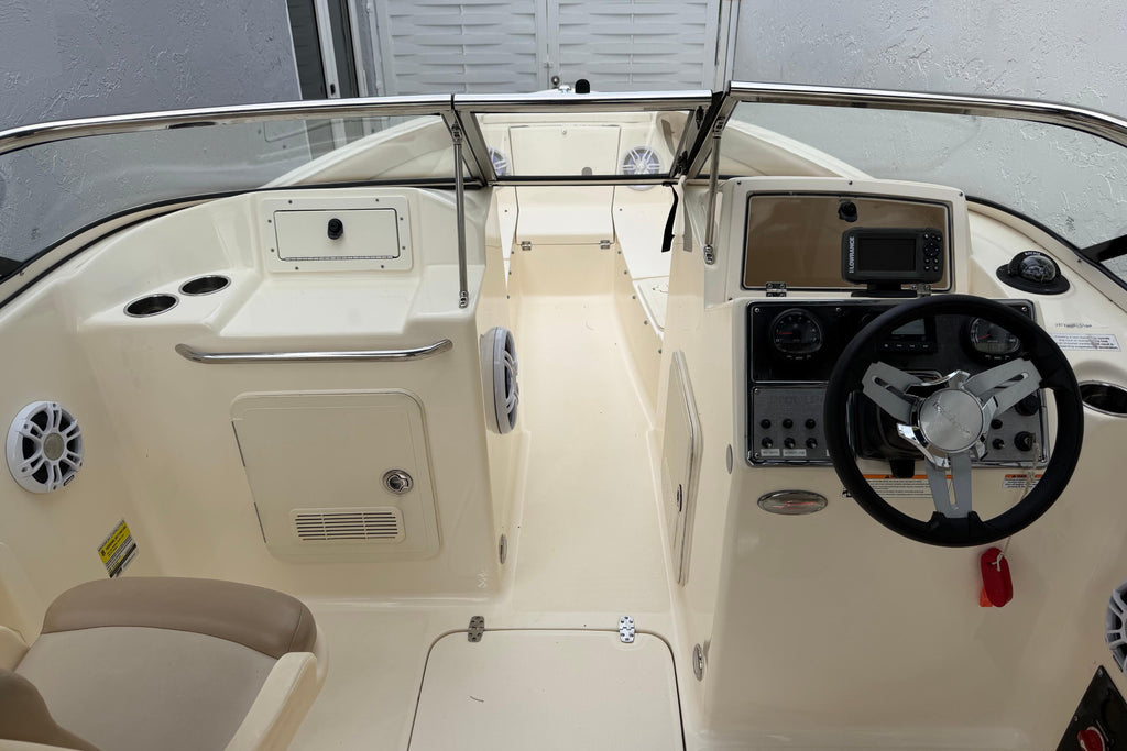 2023 Scout 210 Dorado