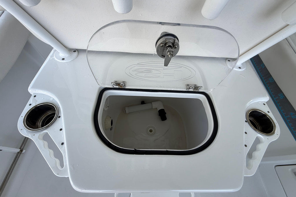2023 Sea Hunt Ultra 239SE — Yamaha 300, Tampa
