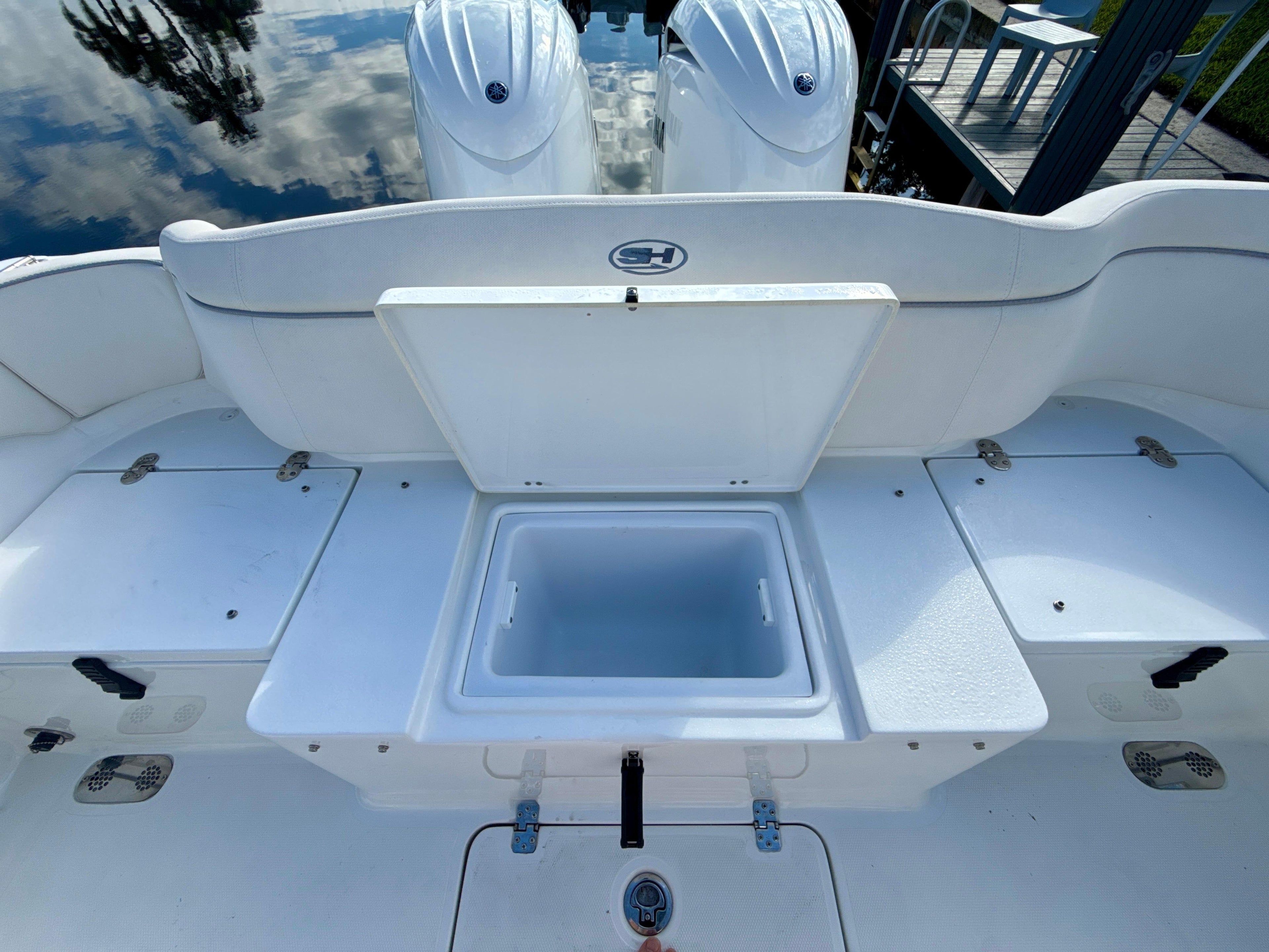 2024 Sea Hunt Ultra 275SE