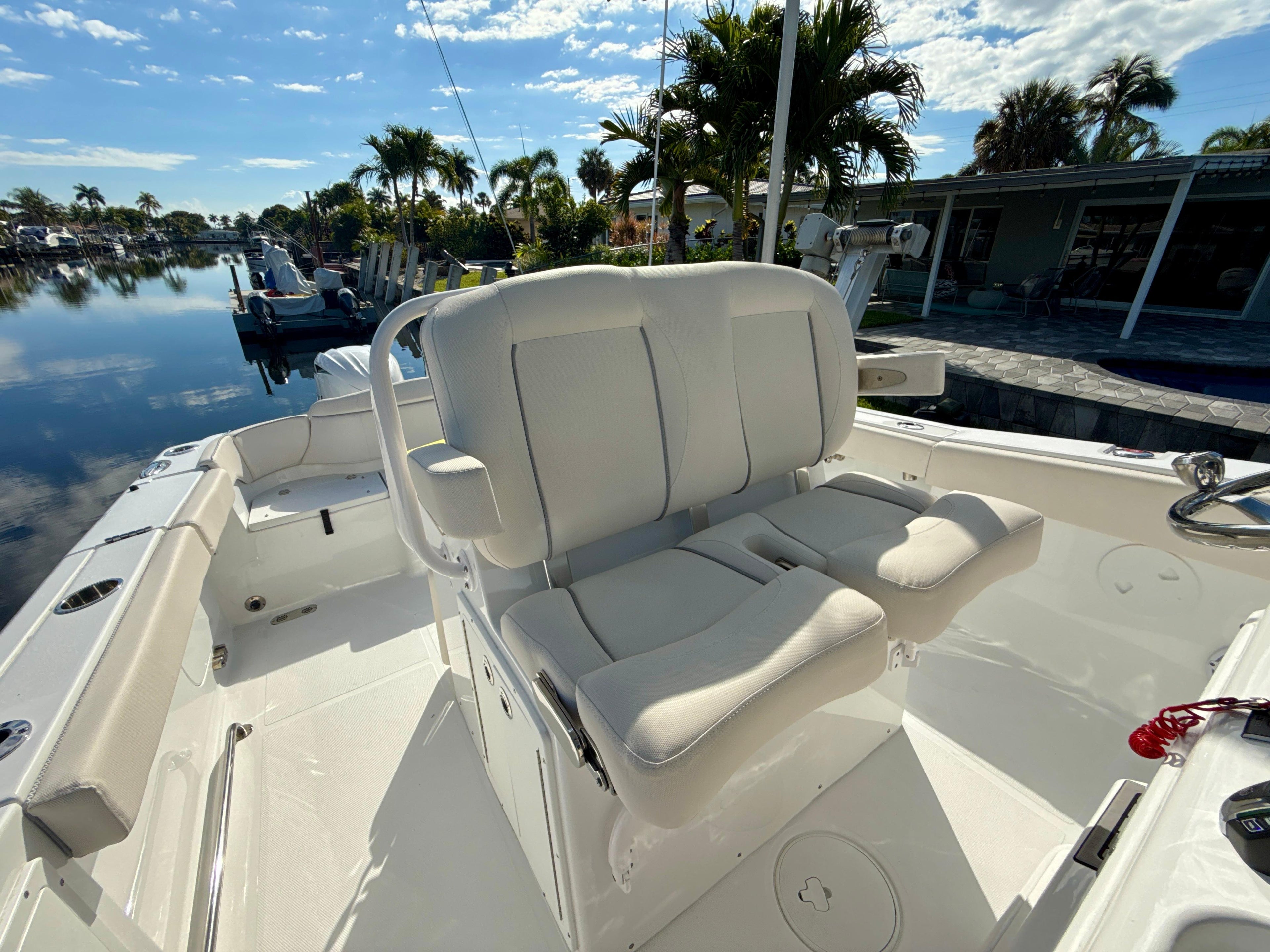 2024 Sea Hunt Ultra 275SE