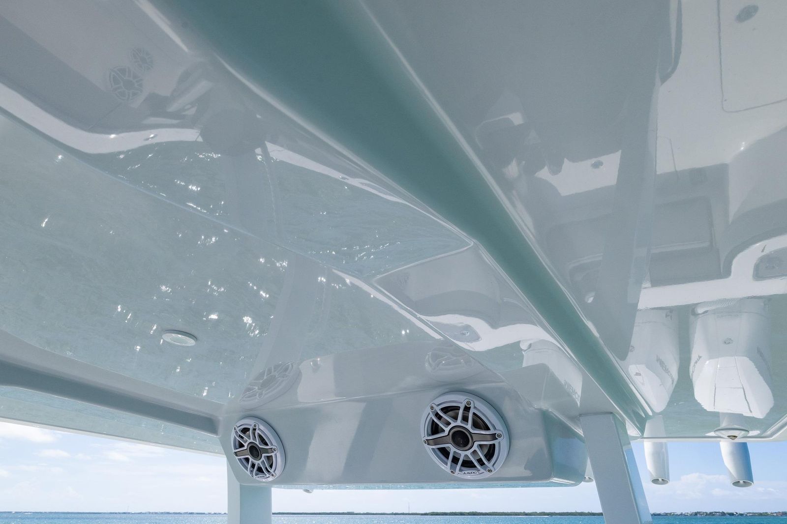 2025 Streamline R 35 — Triple Mercury 400 V10s (1200 hp), Key Largo