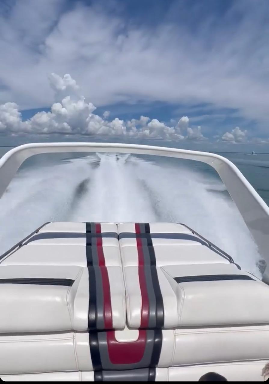 1992 Fountain 42 Lightning — Triple Mercruiser 502 Bravo, Homestead