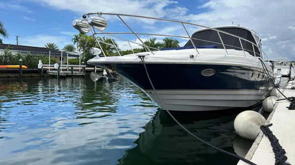 2007 Regal Commodore 4460 — Twin Volvo D6 IPS Diesels, Miami