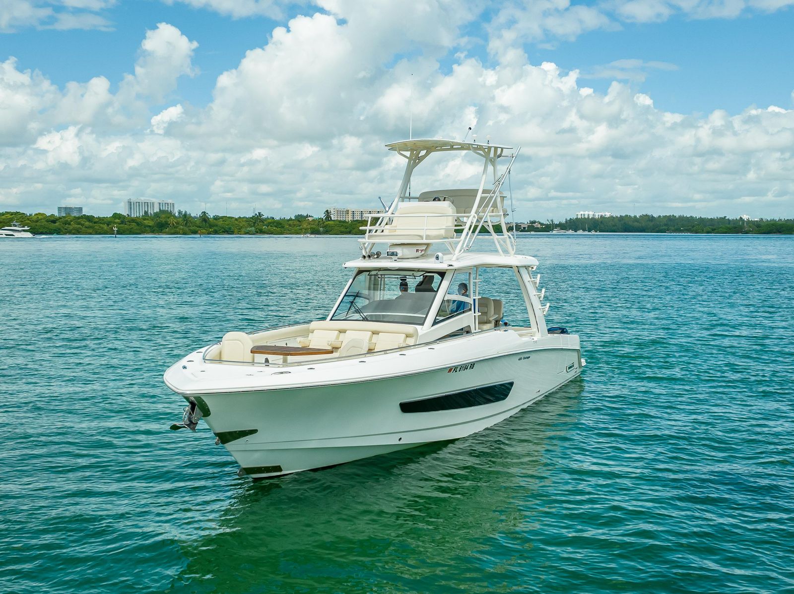 2016 Boston Whaler 420 Outrage — Quad Mercury 350 Verado, Fort Lauderdale