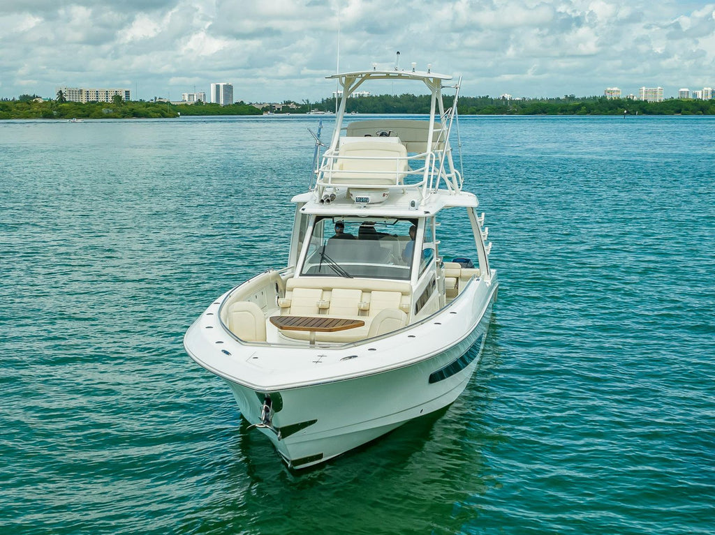 2016 Boston Whaler 420 Outrage — Quad Mercury 350 Verado, Fort Lauderdale