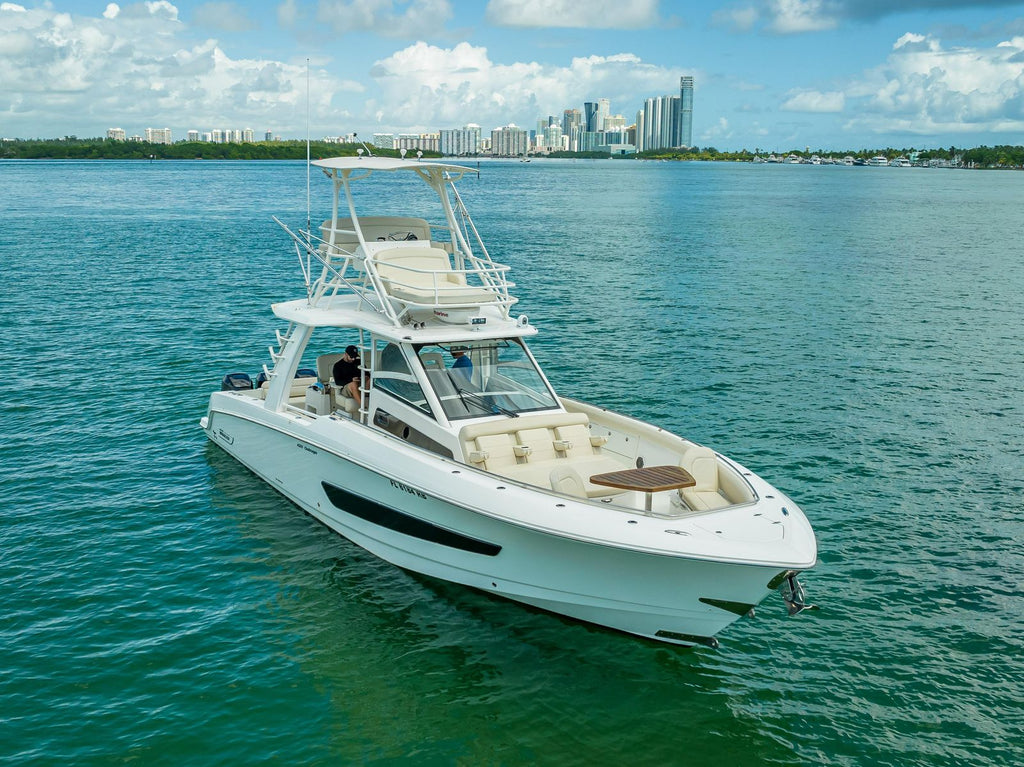 2016 Boston Whaler 420 Outrage — Quad Mercury 350 Verado, Fort Lauderdale