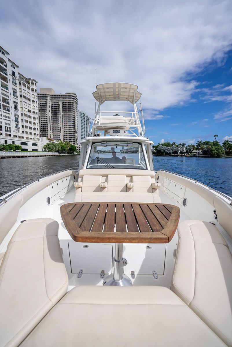 2016 Boston Whaler 420 Outrage — Quad Mercury 350 Verado, Fort Lauderdale