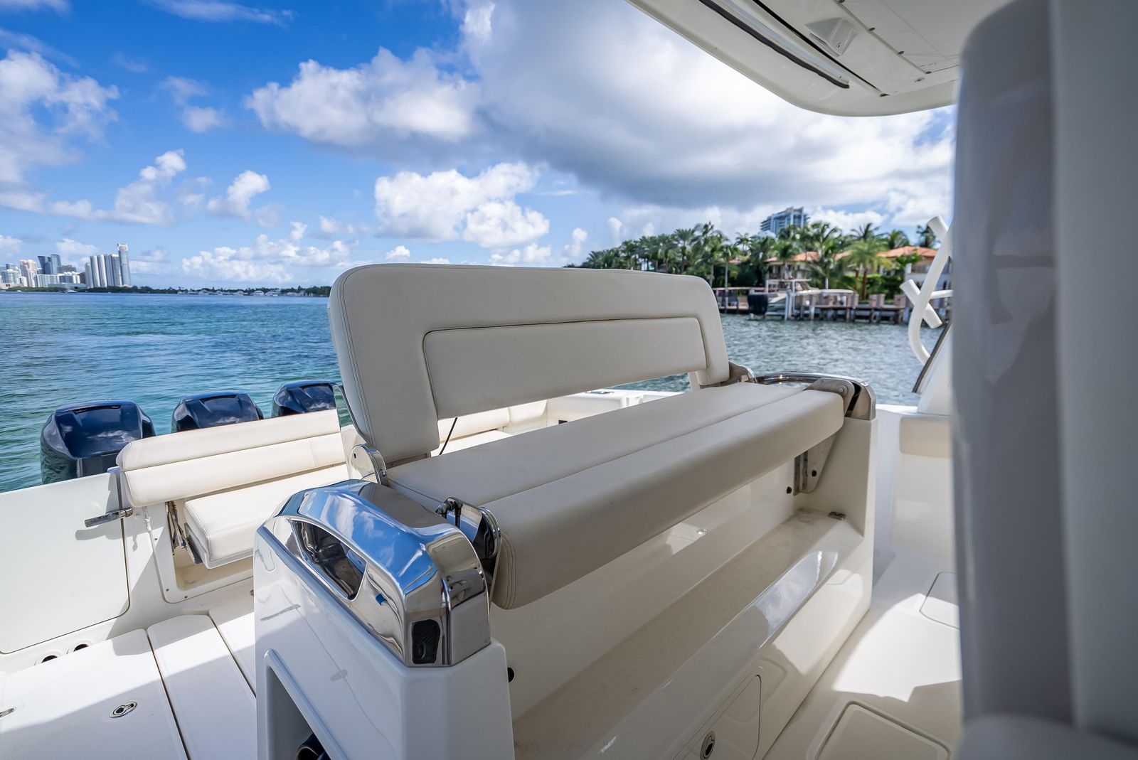 2016 Boston Whaler 420 Outrage — Quad Mercury 350 Verado, Fort Lauderdale