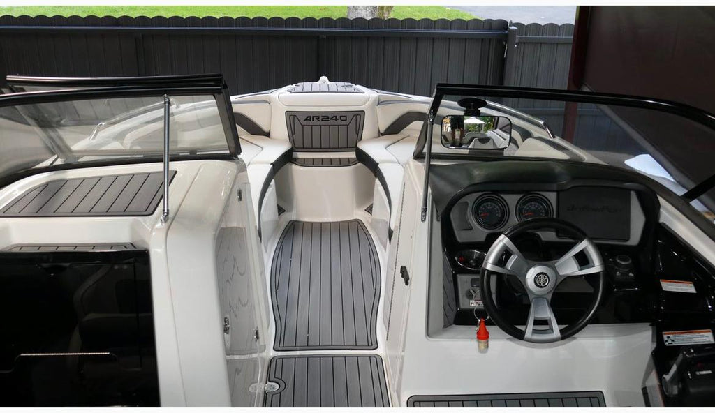 2015 Yamaha Boats AR240