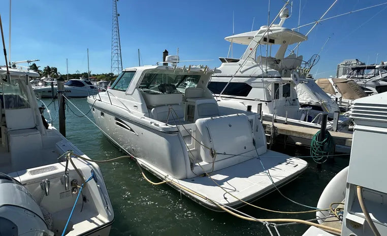 2004 Tiara Yachts 3600 Sovran