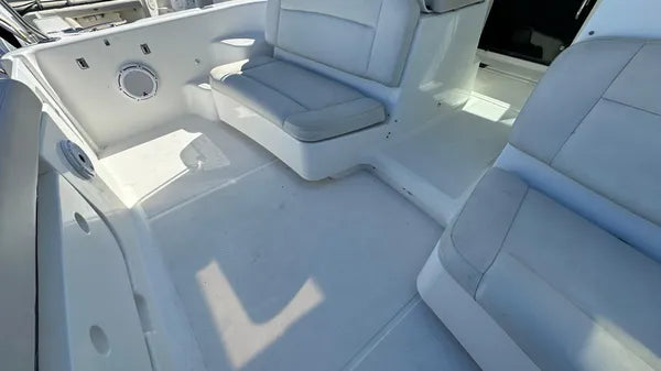 2004 Tiara Yachts 3600 Sovran