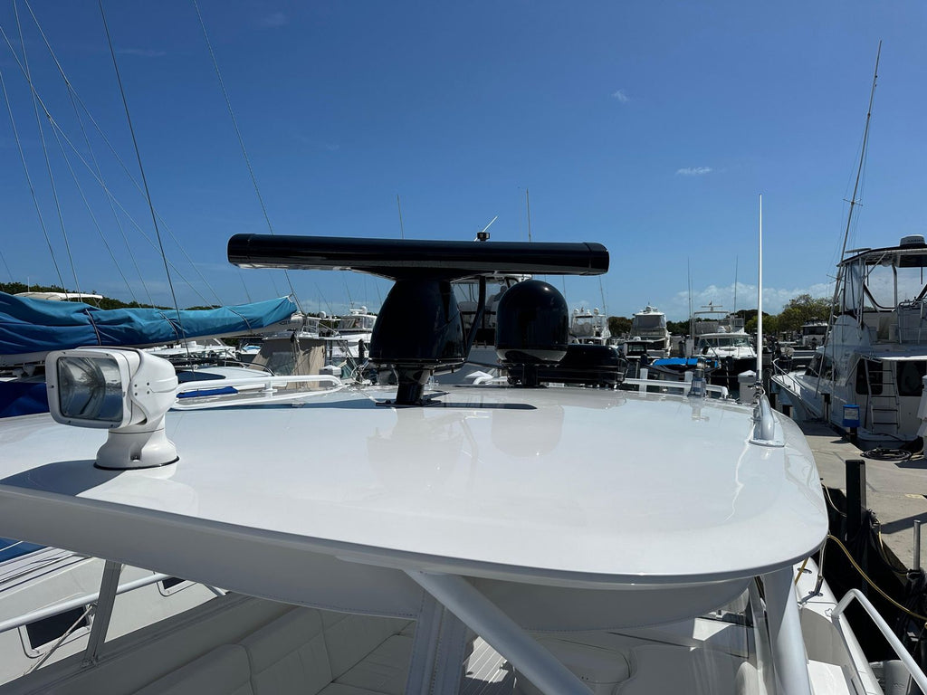 2008 Intrepid 390 Sport Yacht